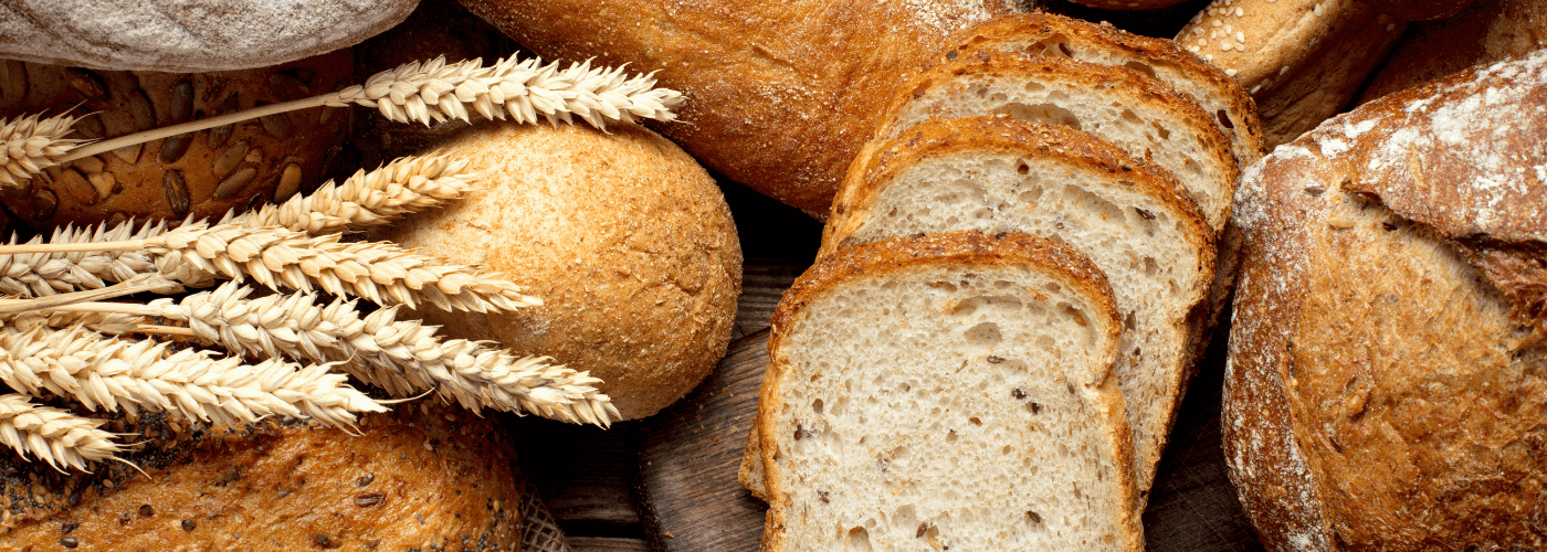 Various bread types served in wooden top