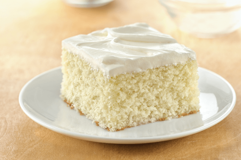 Vanilla Cake with cream