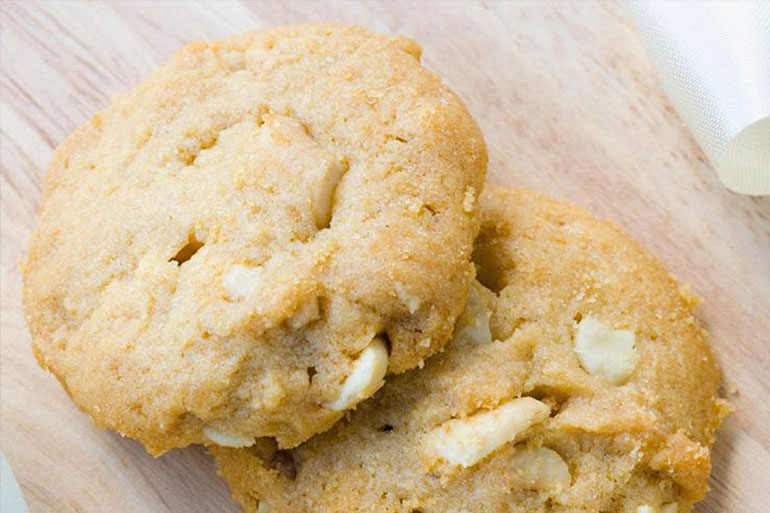 Rose Cashew Cookies