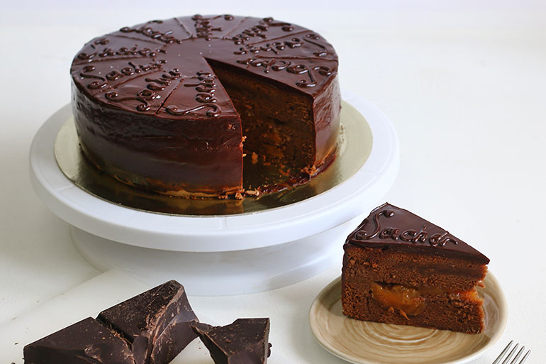 Sacher Torte cake