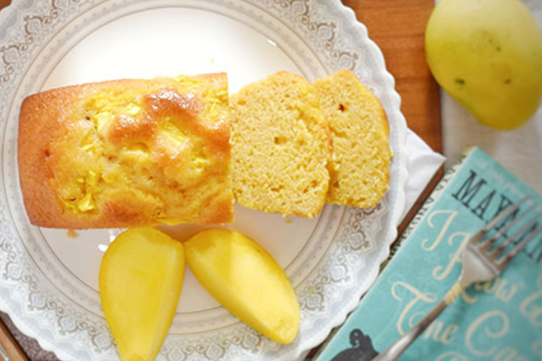 Mango tea cake served in a plate