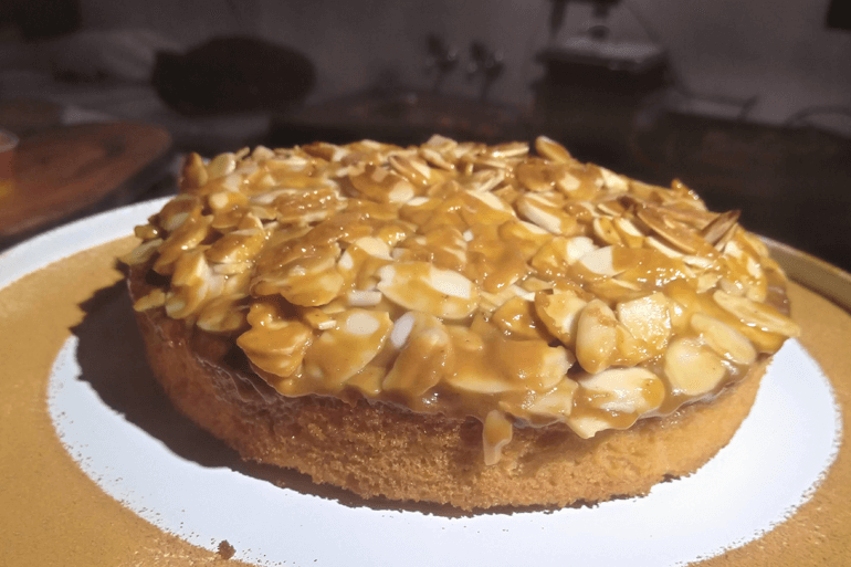 Arabian honey cake