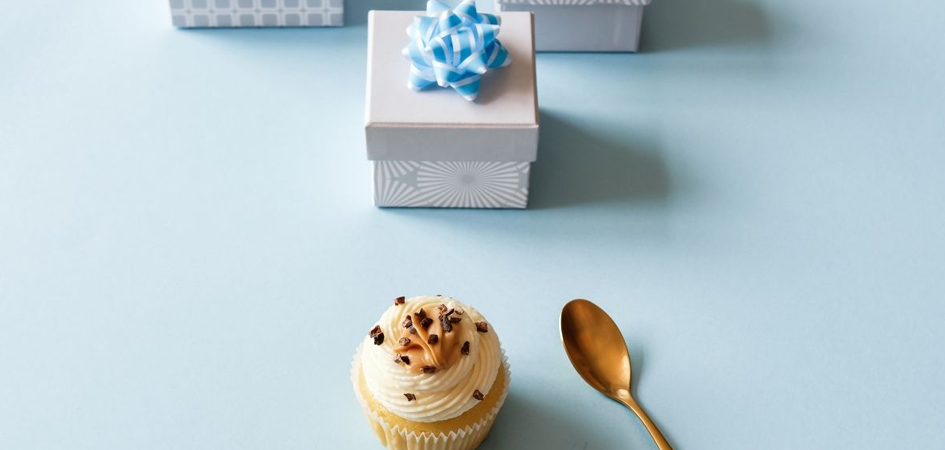 cupcake in boxes