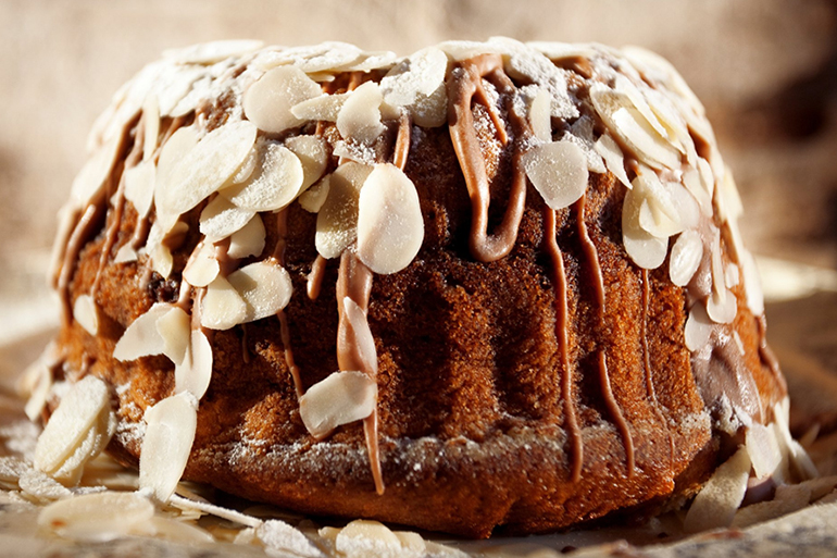 almond bundt cake